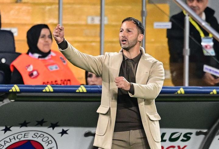 Domenico Tedesco: Her teknik direktör problem olduğunda çözüm bulmalıdır
