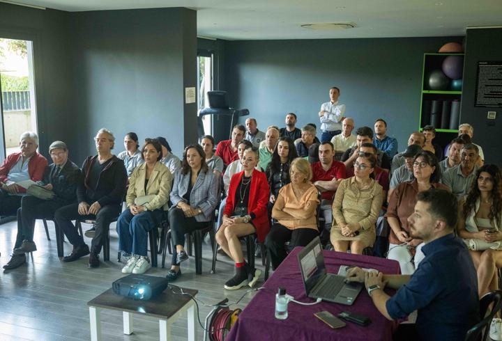 Bornova Belediyesi'nden atık yönetimi eğitimi