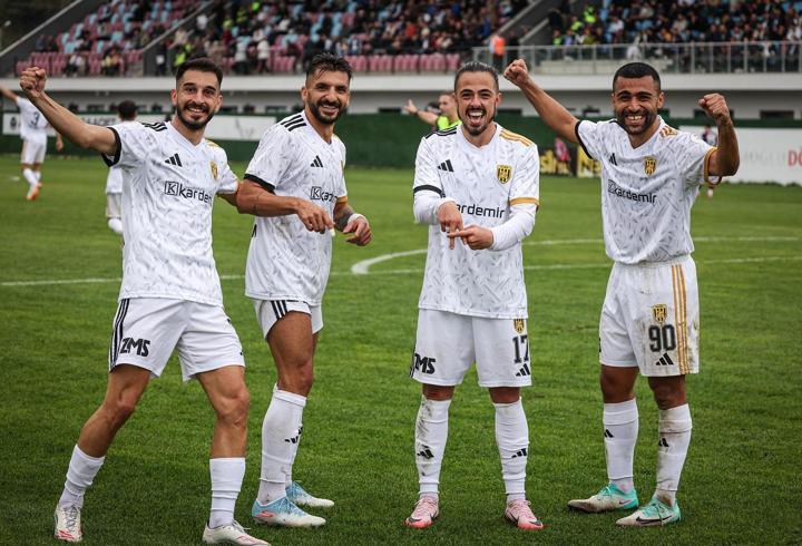Aliağa FK zirveye yaklaşıyor