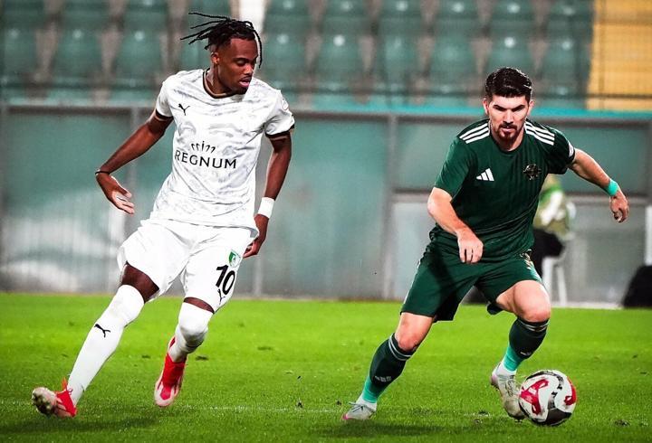 Bodrum FK liderliği bırakmadı