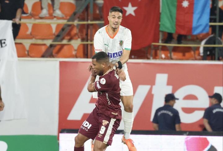 Göztepe'de seri sonu