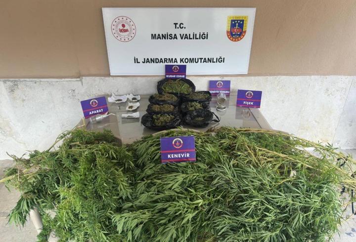 Manisa'da uyuşturucu operasyonu: 11 tutuklama