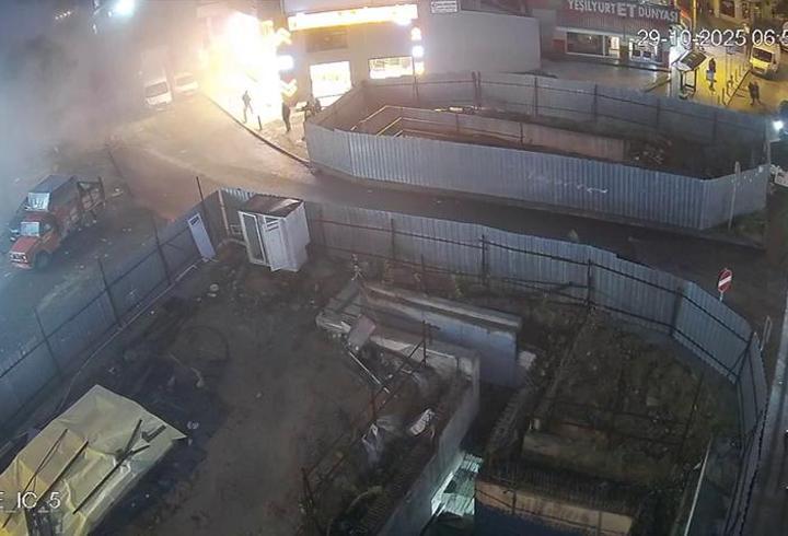 Gebze'de facia böyle geldi! İşte 7 katlı binanın çökme anı