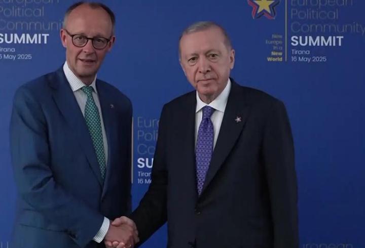 Alman Başbakan Ankara'ya geliyor