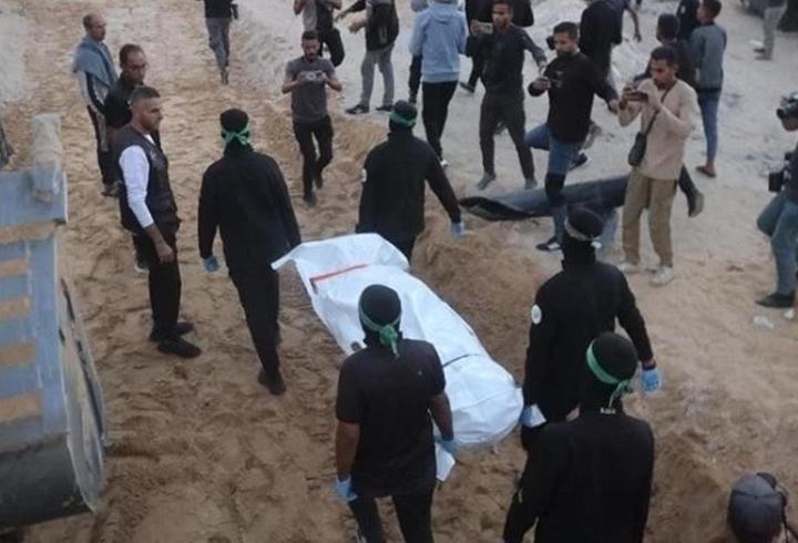 Hamas 3 İsrailli esirin daha cenazesini teslim edecek