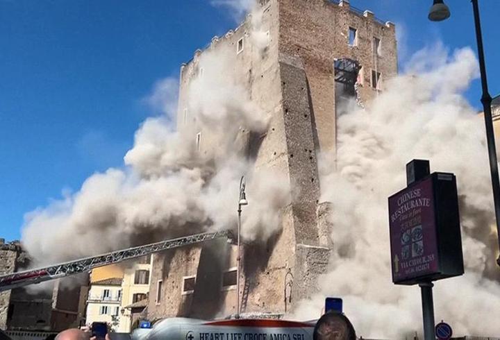 Roma'da tarihi kulede çökme: 1 işçi öldü