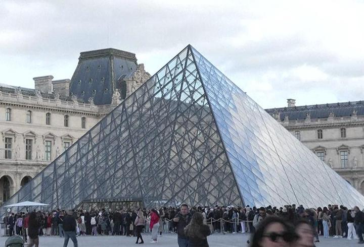 Louvre soyguncusu fenomen çıktı