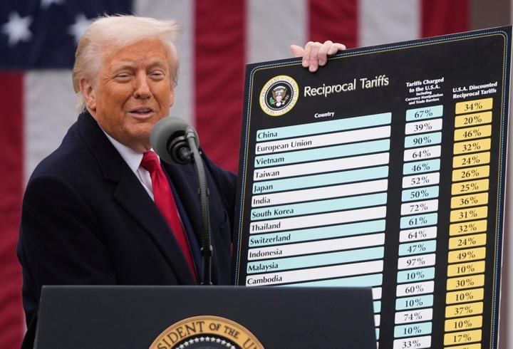 Trump'tan tarife savunması: Tüm dünya bunalıma girer