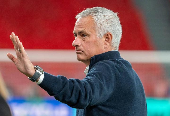 Jose Mourinho resmen açıklandı