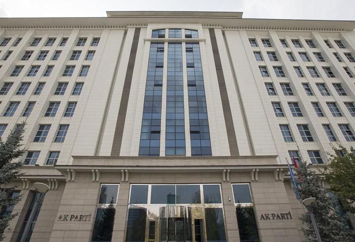AK Parti'de 5 ile yeni il başkanı atandı