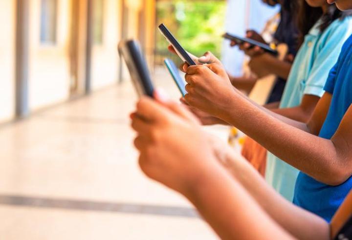 Danimarka 15 yaş altına sosyal medya yasağı getiriyor