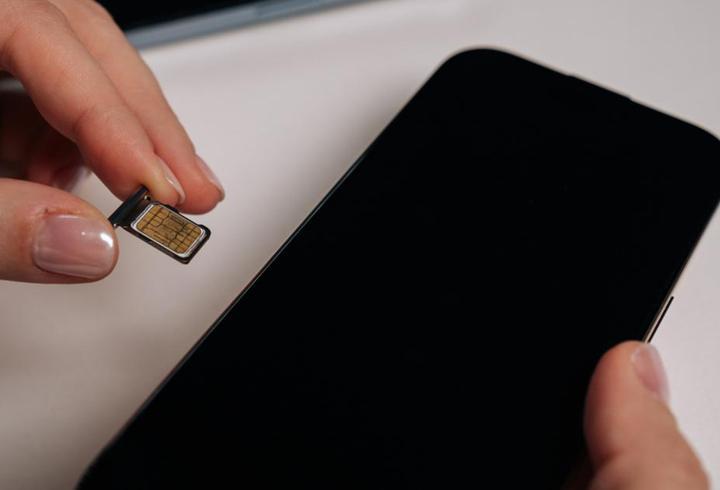 Rusya'da yabancı sim kartları yasaklandı