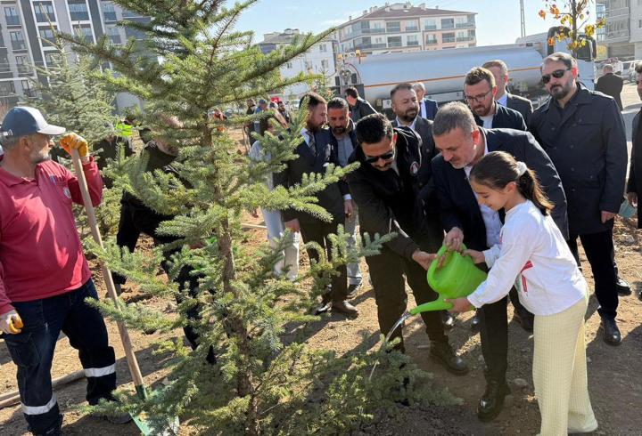 Sincan’da 244 fidan toprakla buluştu