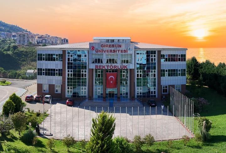 Giresun Üniversitesi eski yöneticilerine beraat