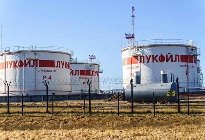 Romanya, Lukoil rafinerisini devralmak istiyor