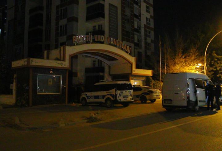 Hırsızlık şüphelilerini engelledi, tabancayla vuruldu