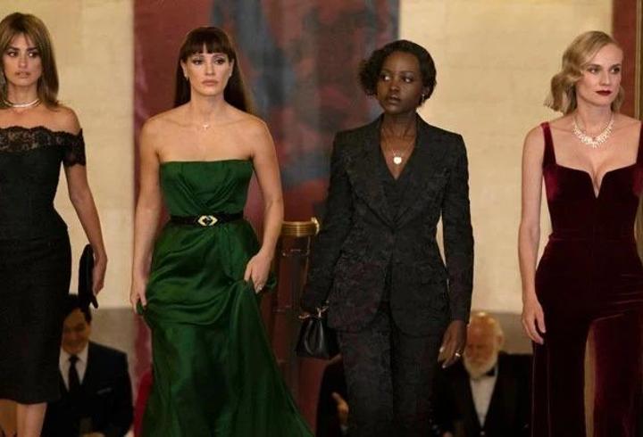 16 Kasım Pazar reyting sonuçları araştırılıyor. Birincilik mücadelesi veren dizilerin izleyicileri, sonuçları yakından takip ediyor. Dün akşam Kim Milyoner Olmak İster?, Güller ve Günahlar, Sahtekarlar, Bereketli Topraklar, Çarpıntı, Teşkilat, MasterChef Türkiye gibi yapımlar ekrana geldi. Güller ve Günahlar reyting sonuçları, MasterChef reyting sonuçları, Bereketli Topraklar reyting sonuçları ve Teşkilat reyting sonuçları araştırılıyor. Peki, 16 Kasım  reyting sonuçları ne oldu?  Kim Milyoner O