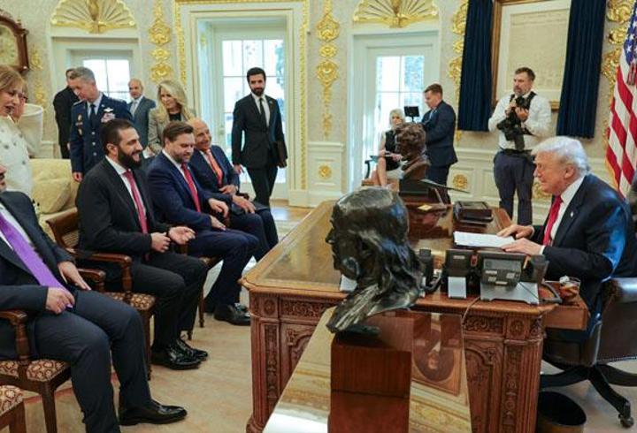 AFAD'ın aktardığı son dakika verisine göre Balıkesir'in Sındırgı ilçesinde 4.4 büyüklüğünde bir deprem meydana geldi.1