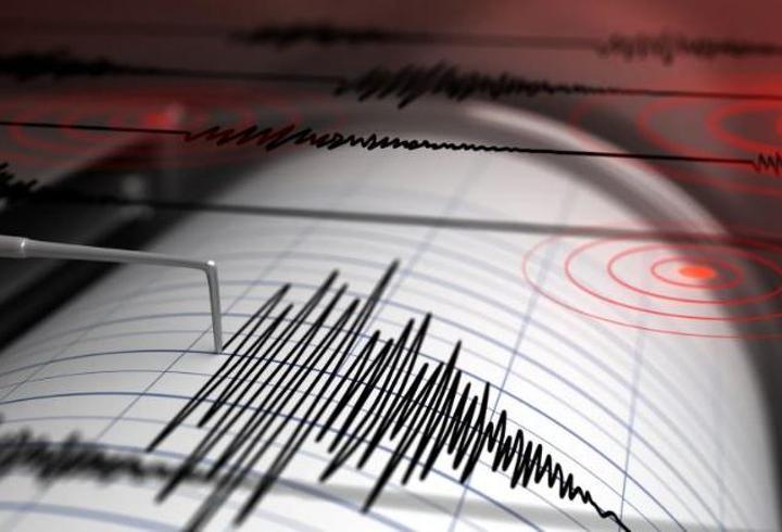 Çanakkale Ayvacık'ta 4 büyüklüğünde deprem