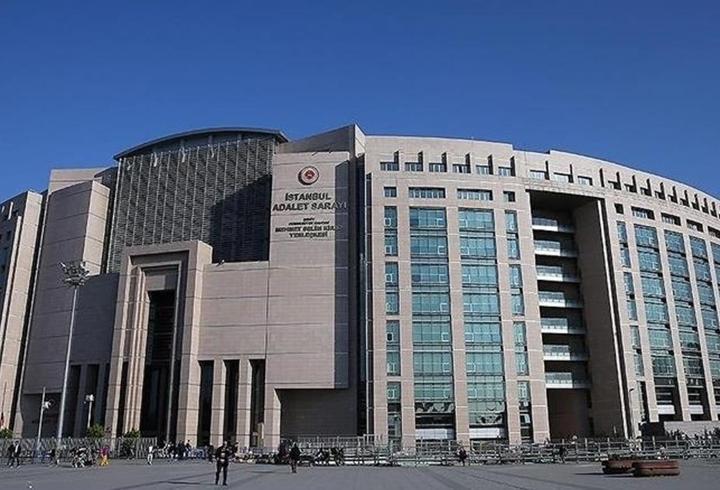 Meteoroloji Genel Müdürlüğü (MGM) son hava tahminlerini paylaştı. Bugün Türkiye genelinde hava sıcaklıklarının 2-4 derece artması beklenirken, ülke genelinde yağış öngörülmüyor. Sabah ve gece saatlerinde Trakya, İç Ege, Akdeniz’in iç kesimleri, İç Anadolu’nun güney ve doğusu, Karadeniz’in iç bölgeleri ile Doğu Anadolu ve Güneydoğu Anadolu’nun kuzeyinde pus ve yer yer sis etkili olacak. Peki, yeni haftada hava nasıl olacak? İşte 5 günlük hava tahmin raporu...1