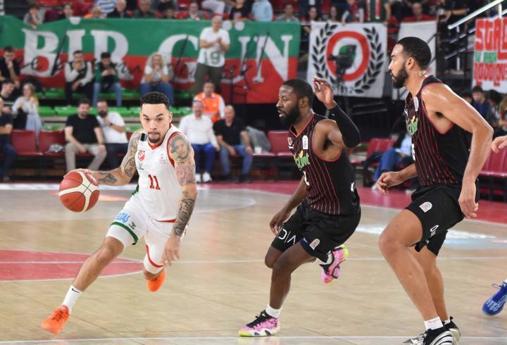 Karşıyaka'da Chiozza kızdırdı