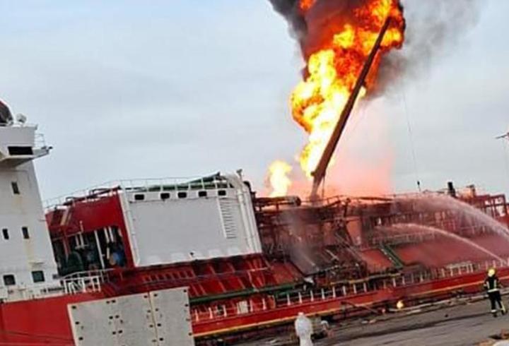 Ukrayna'da Türk gemisine drone isabet etti! Tüm mürettebat tahliye edildi