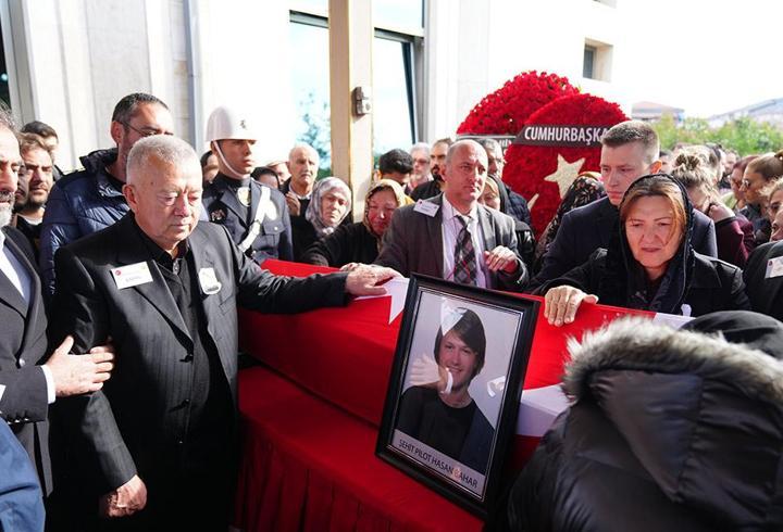 Hırvatistan'da şehit olan pilot Hasan Bahar, son yolculuğuna uğurlandı