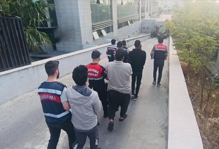 Mersin'de DEAŞ operasyonlarında 8 tutuklama