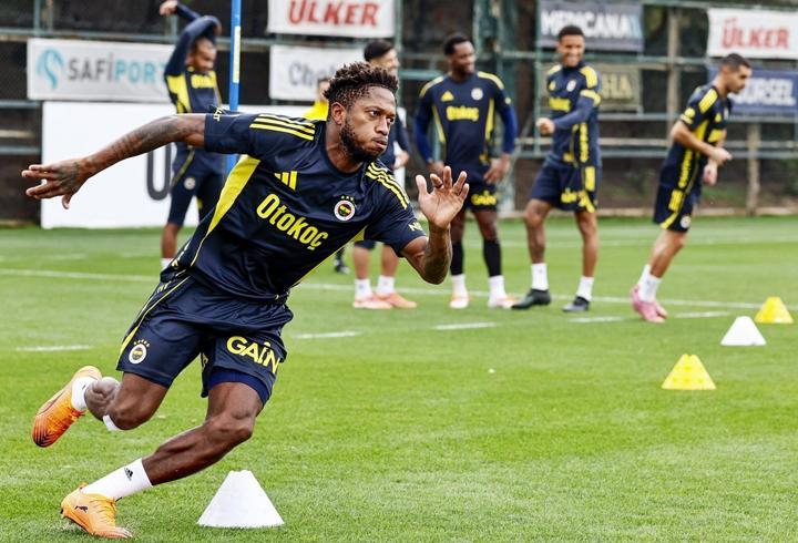 Fenerbahçe'de Rizespor mesaisi! Milli oyunculardan yoksun antrenman...