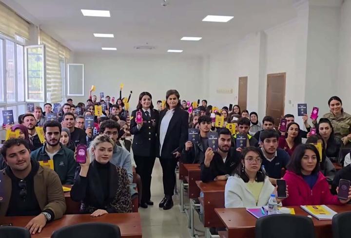 Jandarmadan üniversite öğrencilerine KADES tanıtımı