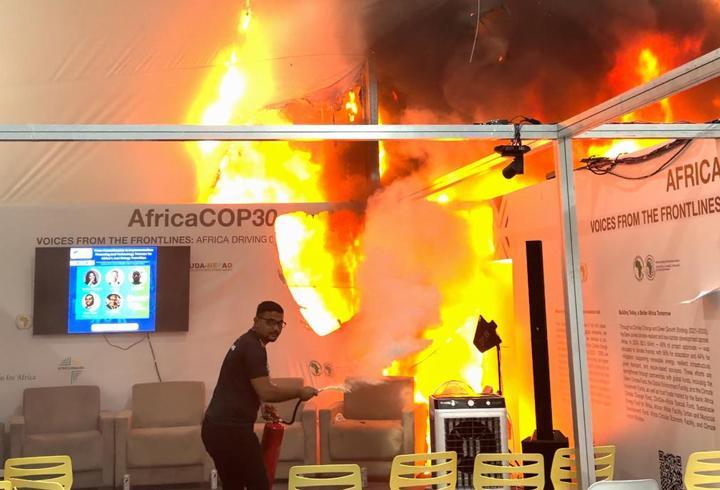 İklim zirvesi sırasında yangın çıktı! Bina tahliye edildi, müzakere durduruldu...