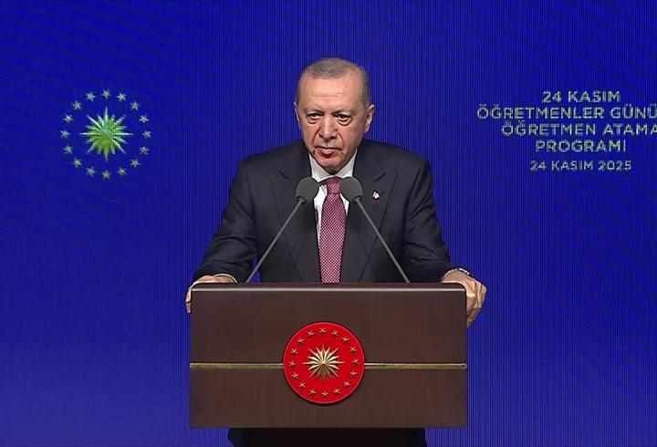 SON DAKİKA... Cumhurbaşkanı Erdoğan butona bastı! 15 bin öğretmen atandı