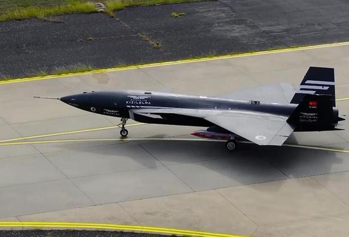 Bayraktar Kızılelma’nın test uçuşları sürüyor