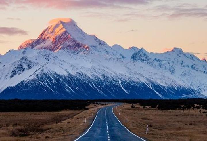 Yeni Zelanda’nın en yüksek zirvesinde facia: 2 dağcı düşerek hayatını kaybetti