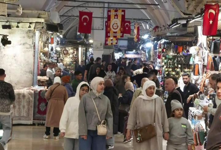 CNN TÜRK Kapalıçarşı'da: Tartışmalı listeye esnaf ne diyor?