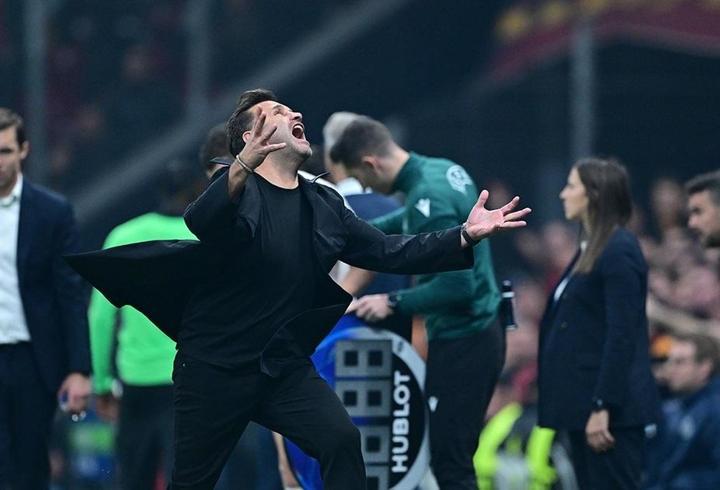 Okan Buruk: İspanyol hakem çok kötü bir maç yönetti.