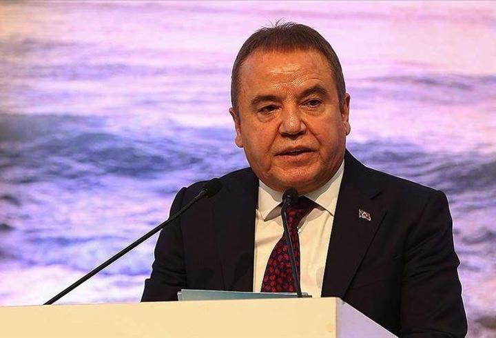 2025 yılında 101 bin 212 kişi, bedelli askerlik hizmetinden yararlandı. Buradan elde edilen 26 milyar 205 milyon 696 bin lira ile dövizli askerlikten elde edilen gelir Hazine'ye gelir olarak kaydedildi.3