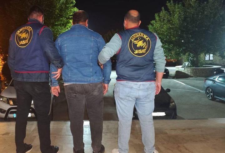 Ehliyet sınavında kopya çeken şüpheli yakalandı