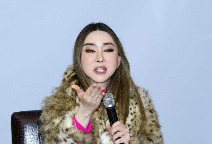 Tayland'da Miss Universe ortaklarından Jakkaphong hakkında gözaltı kararı