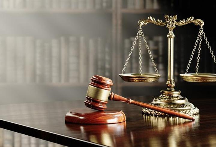 Ankara'da çocuk mahkemesindeki duruşma sonrası çıkan kavgada, 5 kişi bıçakla yaralandı.5