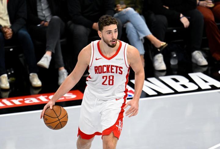 Kocaelispor - Gençlerbirliği maçı için nefesler tutuldu. Süper Lig'in 14. haftasında oynanacak karşılaşma öncesi Kocaelispor - Gençlerbirliği maçı canlı izleme ekranı internette araştırılıyor. Yeşil-siyahlı ekip, Süper Lig'de ilk 7 hafta çıktığı karşılaşmalarda 5 yenilgi ve 2 eşitlik aldı. En son Göztepe ile kozlarını paylaşan Körfez temsilcisi, maçtan 0-0 eşitlikle ayrıldı. Ev sahibi takımın hedefi rakibini yenip ligin üst sıralarına yükselmek. Peki, Kocaelispor - Gençlerbirliği maçı ne zaman, 