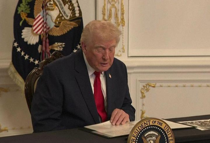 Trump’tan Venezuela’ya sert mesaj: “Uyuşturucu kaçakçılığı karadan durdurulacak”