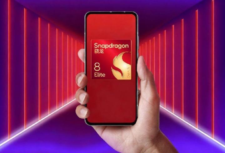 Yıllardır OpenAI’ın bayraktarlığını yapan Salesforce CEO’su rotasını Google’ın yeni yıldızı Gemini 3’e kırdı.9