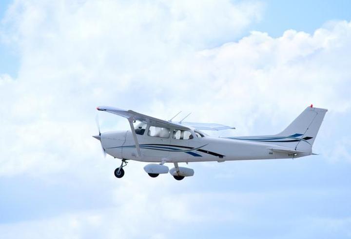 Avustralya'da iki küçük uçak havada çarpıştı: Pilot hayatını kaybetti