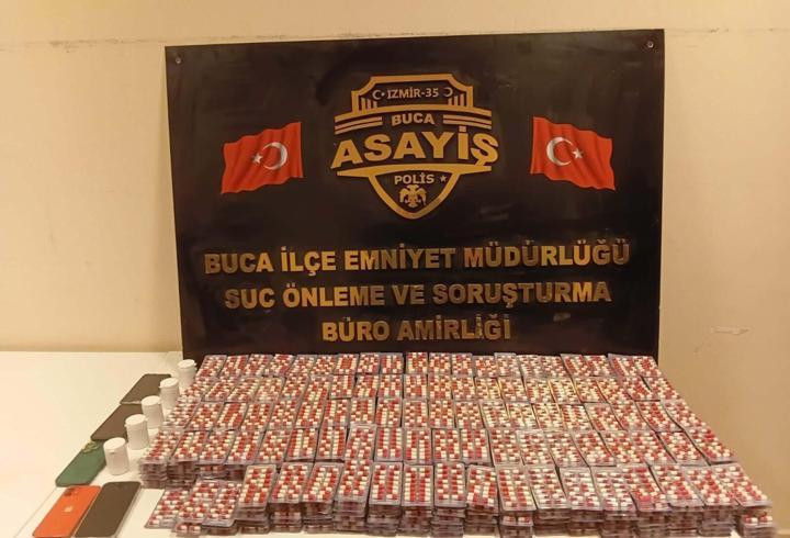 Buca'da 11 bin 296 sentetik hap ele geçirildi