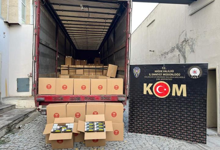 Niğde’de 4 milyon 460 bin makaron ele geçirildi
