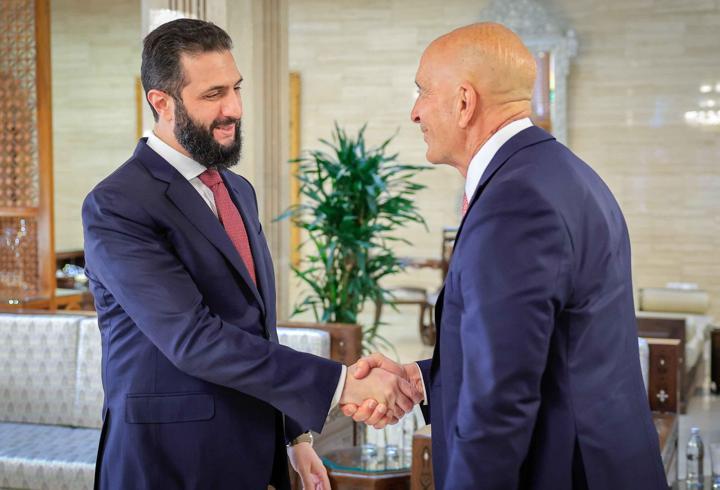 Suriye Cumhurbaşkanı Şara, ABD'li Temsilci Barrack'ı kabul etti