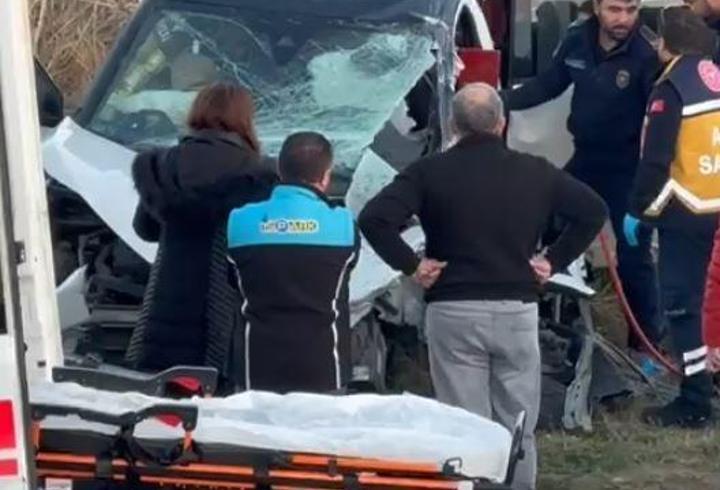 Polatlı’da feci kaza: Ünlü estetik doktoru Zülfü Akşit hayatını kaybetti