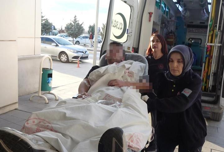 Diyanet açıklaması ile hac ek kayıt e-Devlet ekranı erişime açıldı. Kutsal topraklara gitmek için hac kurasına katılan vatandaşlar için ikinci şans olan hac ek kayıtları 27 Kasım tarihinde başladı. 2026 yılı haccı için kayıt sırası gelen hacı adayları, e-devlet üzerinden hac kesin kayıtlarını gerçekleştirecekler. Peki ek hac kayıtları ne zaman bitecek? Diyanet ek hac kayıt başvurusu nasıl yapılır?
1