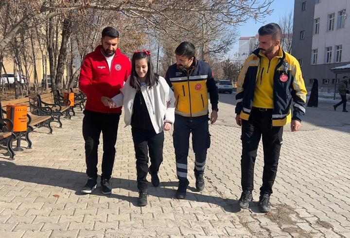 Hakkari'de sağlık ekipleri, Yelda'nın hayalini gerçekleştirdi